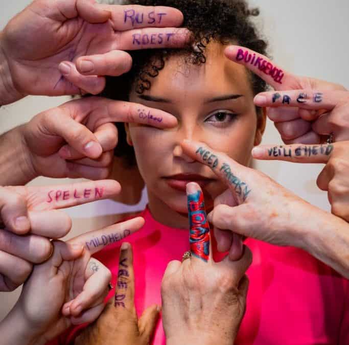 Theatervoorstelling ‘VOL of de handleiding voor een goed leven’ #2