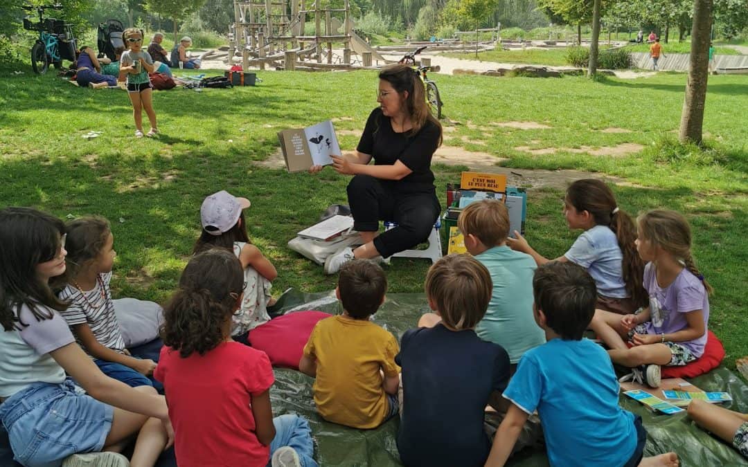 Lire dans les parcs